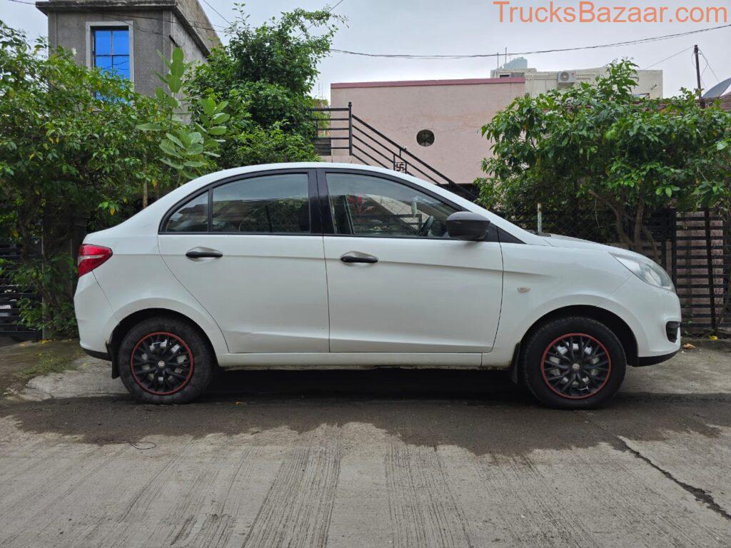 Tata Zest XE Model 2017 well maintained car owner 2
